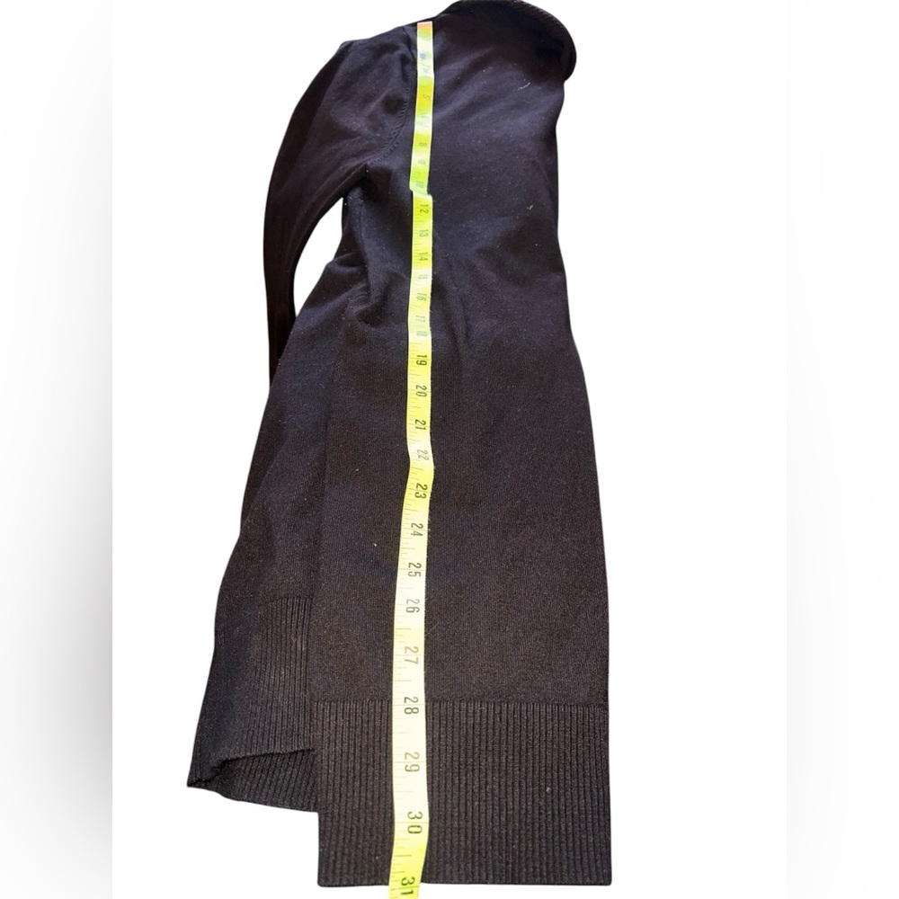 I-N-C black collared v-neck sweater tunic w/side gold clasps. Elegant & stylish - Picture 4 of 8